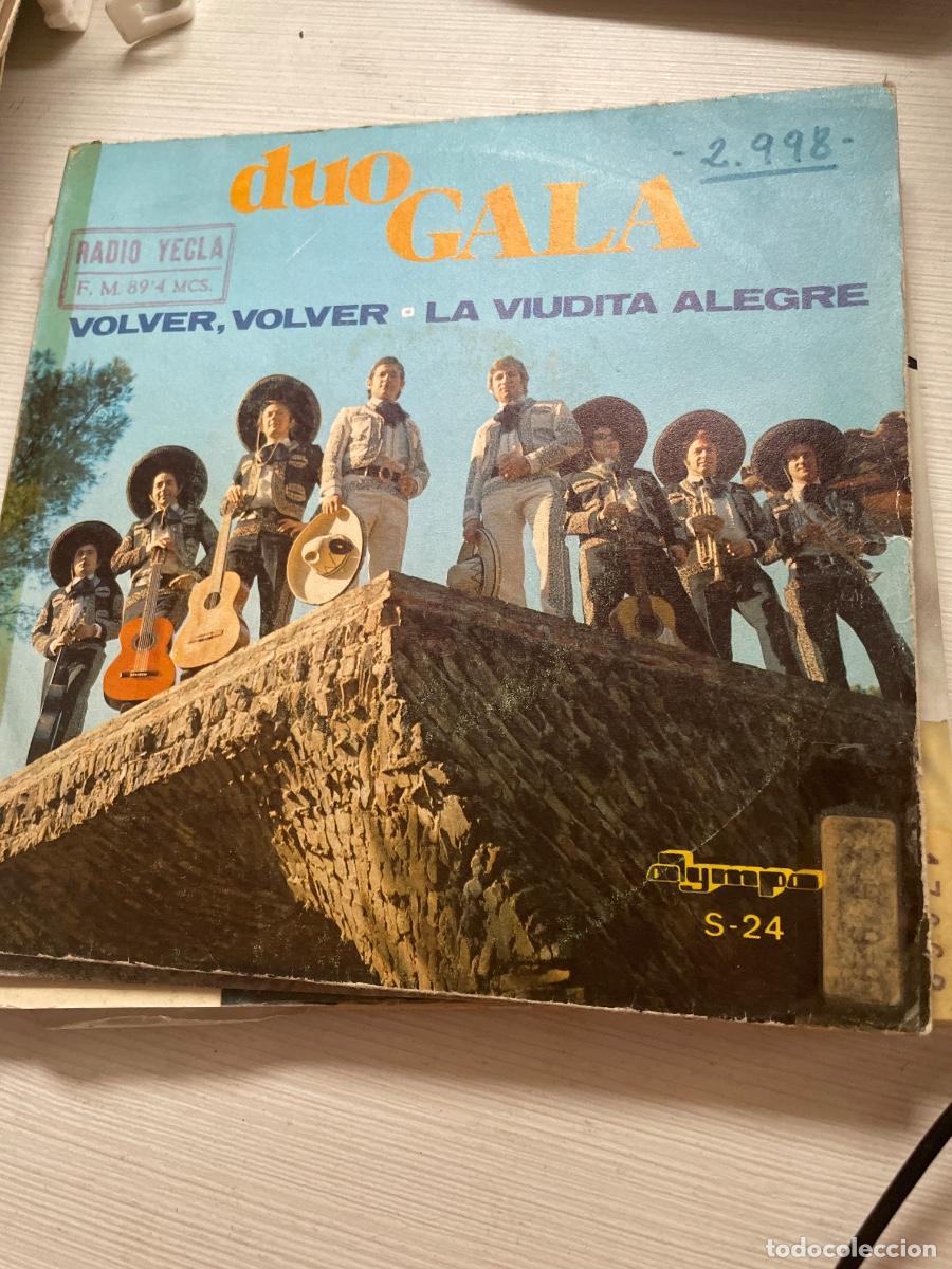 Discos de vinilo: D&uacute;o gala volver volver single