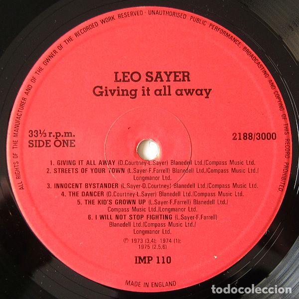 Discos de vinilo: Leo Sayer, Giving It All Away - LP - Foto 3