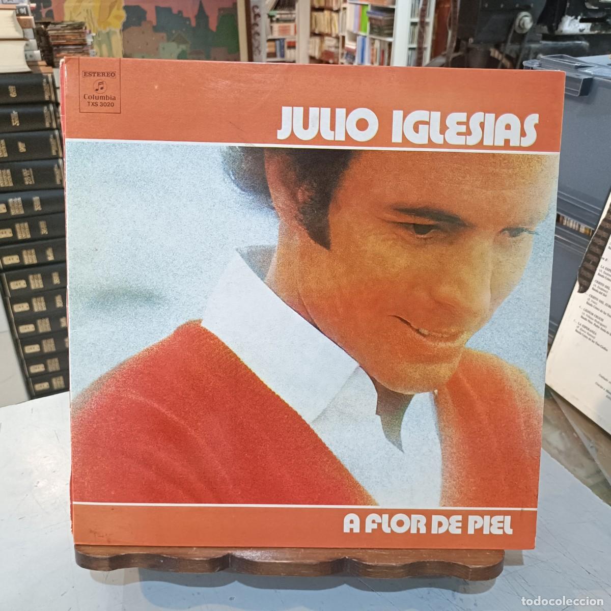 Discos de vinilo: Julio Iglesias - A flor de piel - LP. sello Columbia 1974