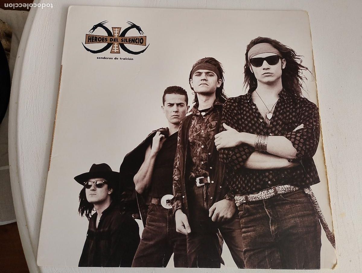 Discos de vinilo: H&eacute;roes Del Silencio &ndash; Senderos De Traici&oacute;n,1990, contiene el encarte
