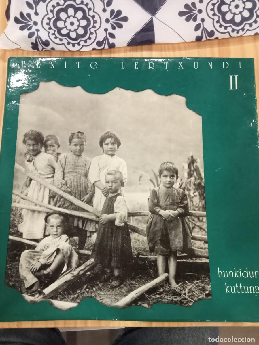 Discos de vinilo: BENITO LERTXUNDI II-HUNKIDURA KUTTUNAK LP VINILO TRIPLE EN CAJA SPAIN