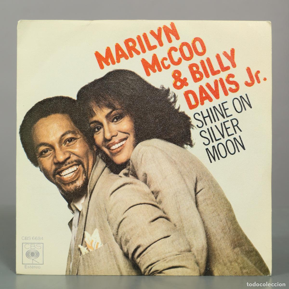 Discos de vinilo: SINGLE. Shine On Silver Moon - Marilyn McCoo, Billy Davis Jr.