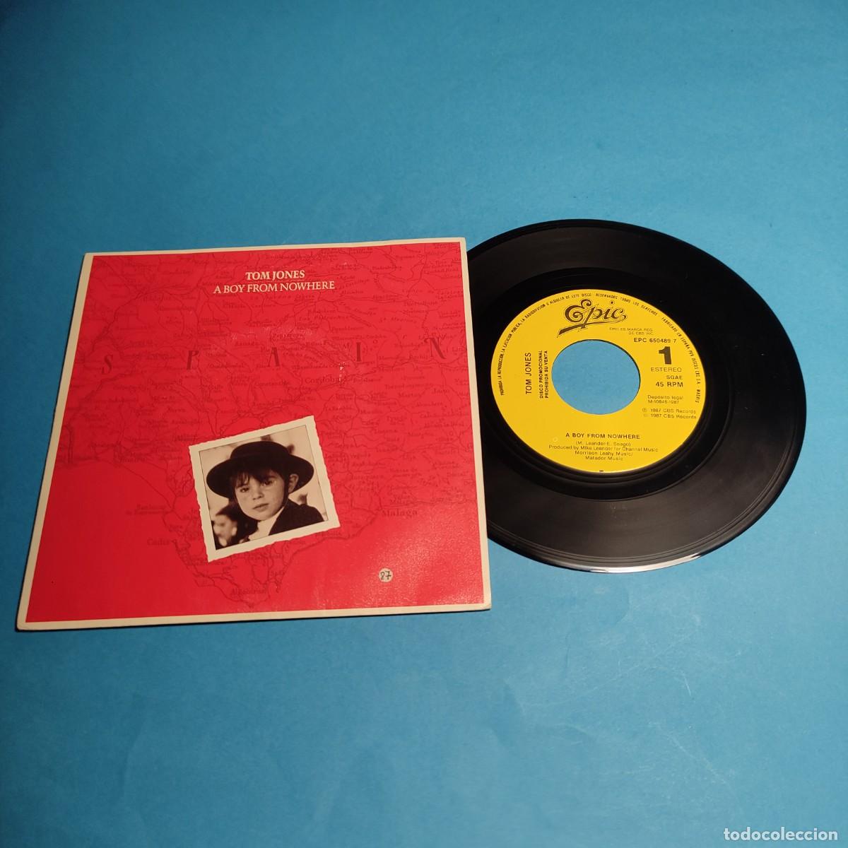 Discos de vinilo: Tom Jones - A Boy From Nowhere ** EPIC SINGLE ** COMO NUEVO ** juani