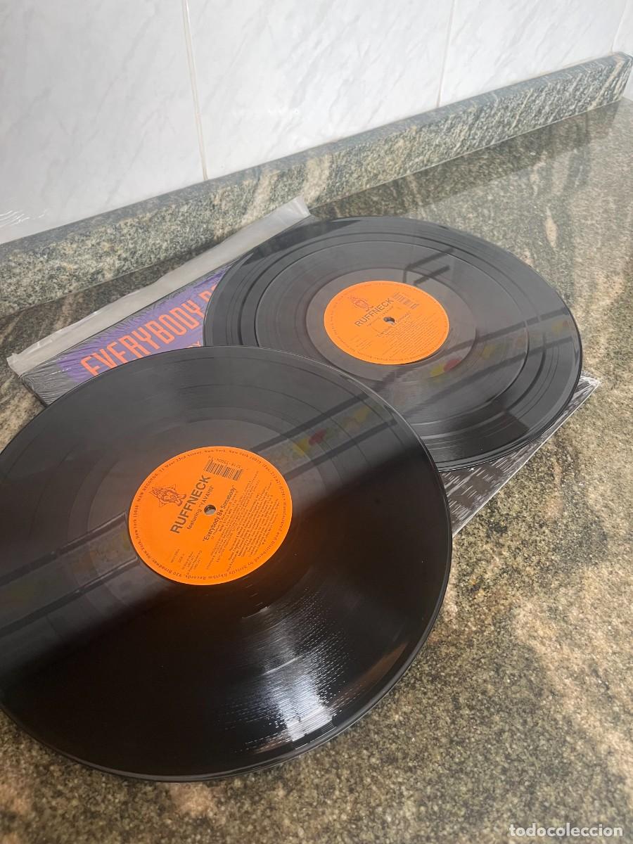 Discos de vinilo: Ruffneck Featuring Yavahn Everybody Be Somebody - Foto 2