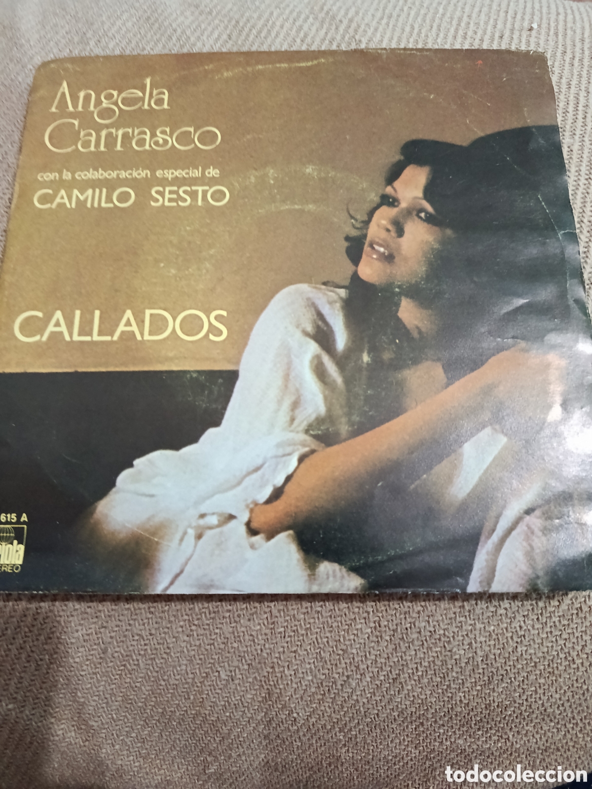 Discos de vinilo: &Aacute;ngela Carrasco y Camilo Sesto single sello Ariola editado en Espa&ntilde;a a&ntilde;o 1978.