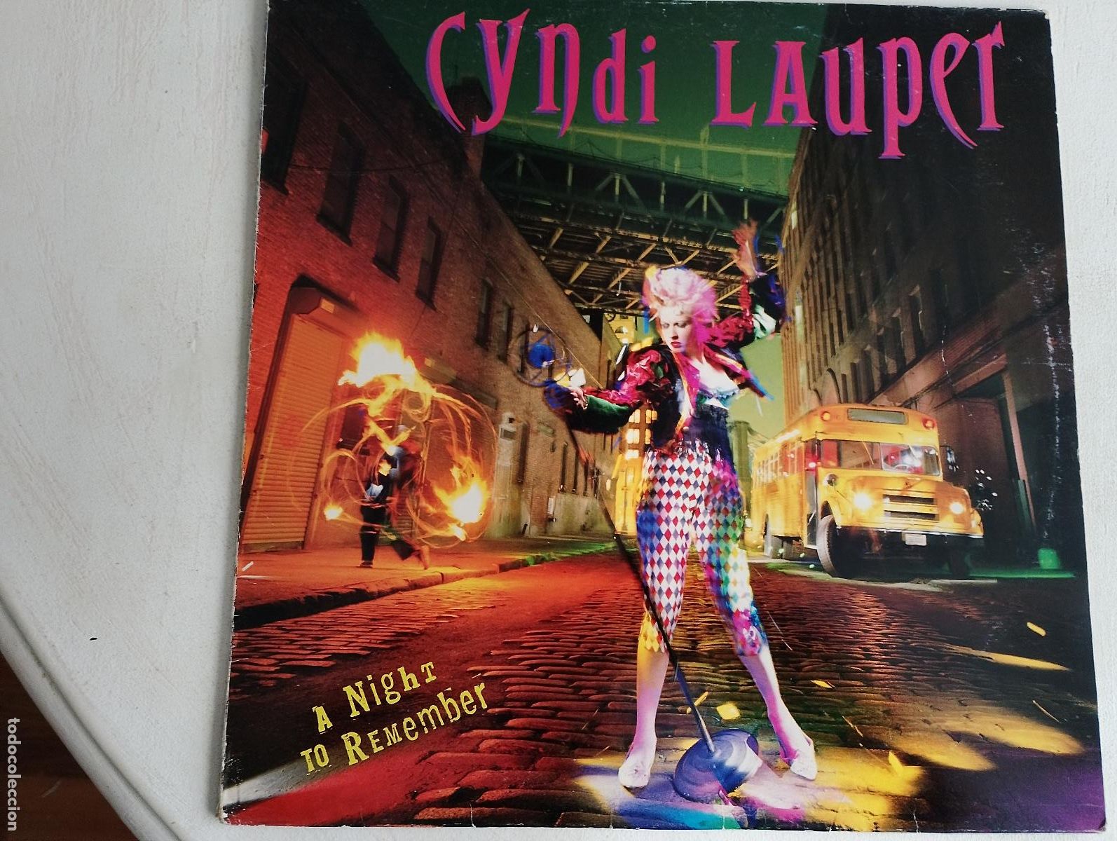 Discos de vinilo: Cyndi Lauper &ndash; A Night To Remember,1989, con el encarte,ed espa&ntilde;ola, Electronic, Pop