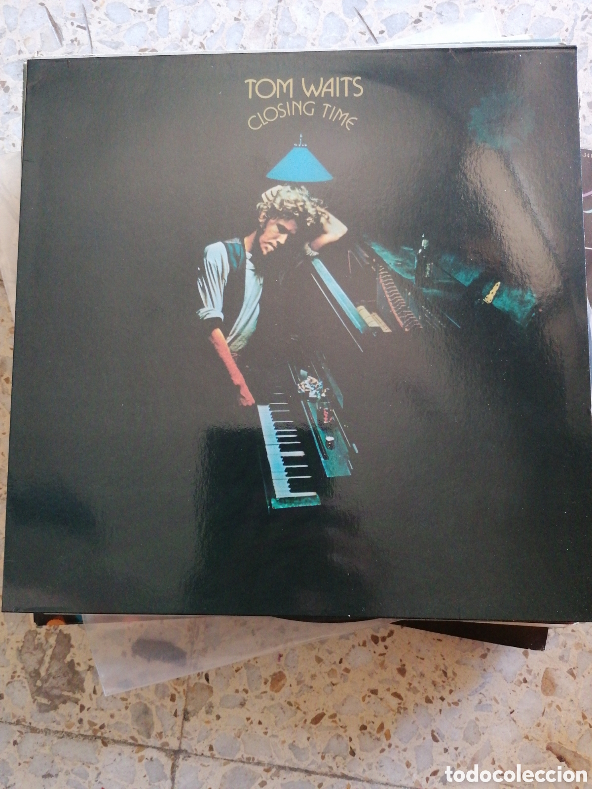 Discos de vinilo: LP TOM WAITS CLOSING TIME GERMANY ASYLUM - Foto 1