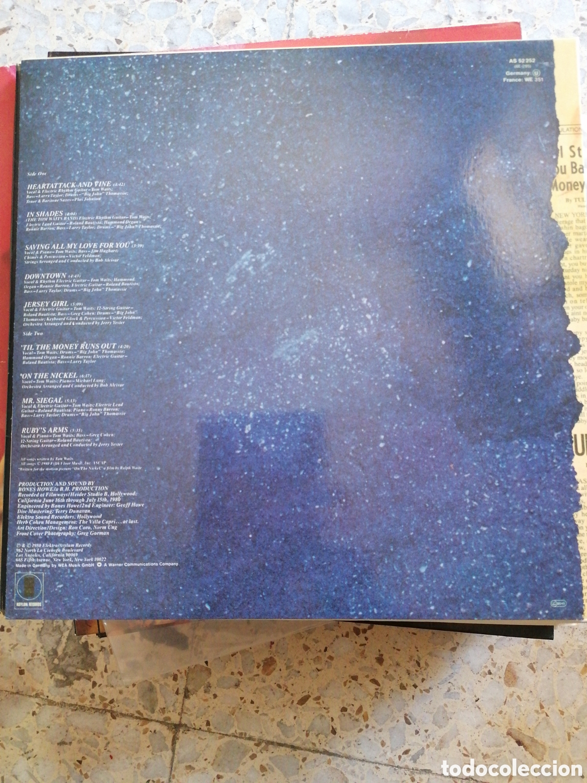 Discos de vinilo: LP TOM WAITS HEARTATTACK AND VINE ASYLUM - Foto 2