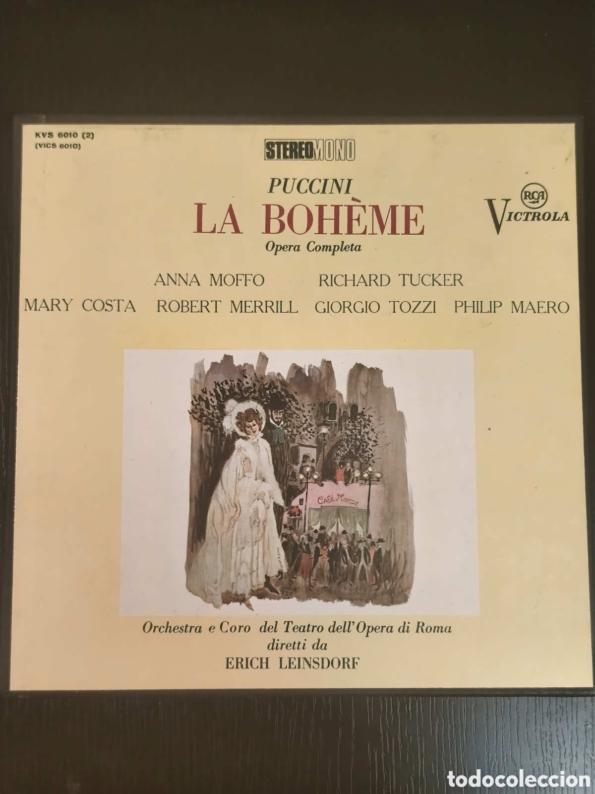 Discos de vinilo: caja de vinilos es una grabaci&oacute;n cl&aacute;sica de la &oacute;pera La Boh&egrave;me de Giacomo Puccini, editada por el se
