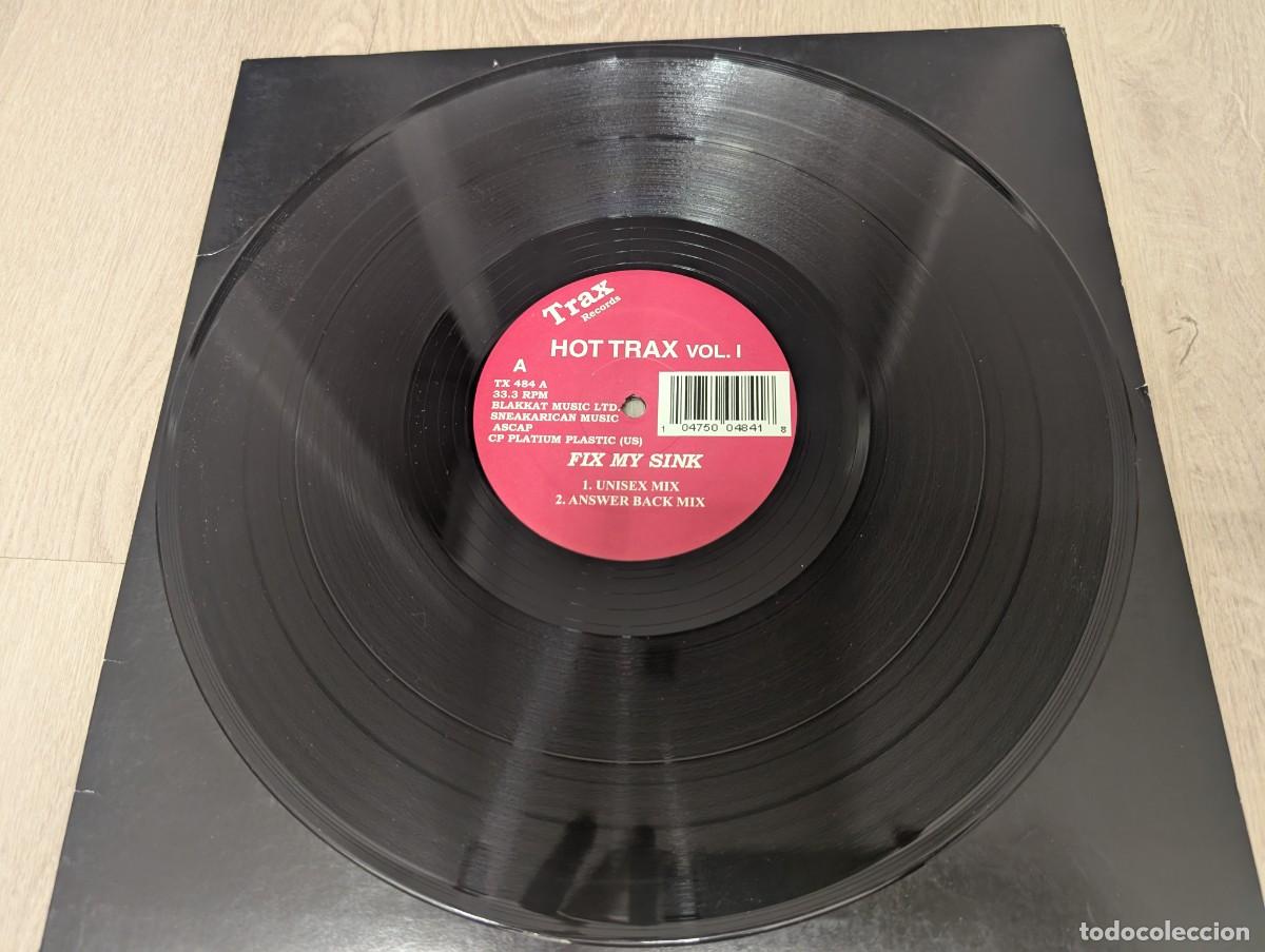 Discos de vinilo: HOT TRAX . VOL. 1 - FIX MY SINK - 2 MIXES & THE PLATINUM ORCHESTRA - 2 MIXS .. MAXI DE 2002 IMPORT