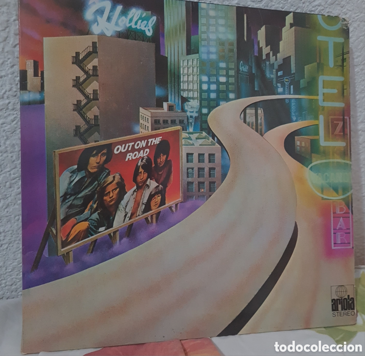 Discos de vinilo: THE HOLLIES * OUT ON THE ROAD