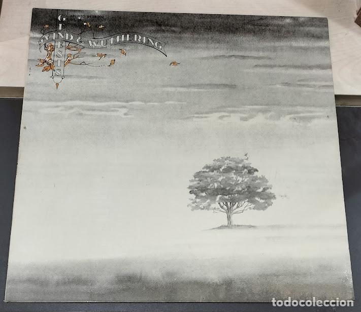 Discos de vinilo: Genesis - Wind & Wuthering - LP Charisma ref. 91 24 003. Ed. espa&ntilde;ola 1976.