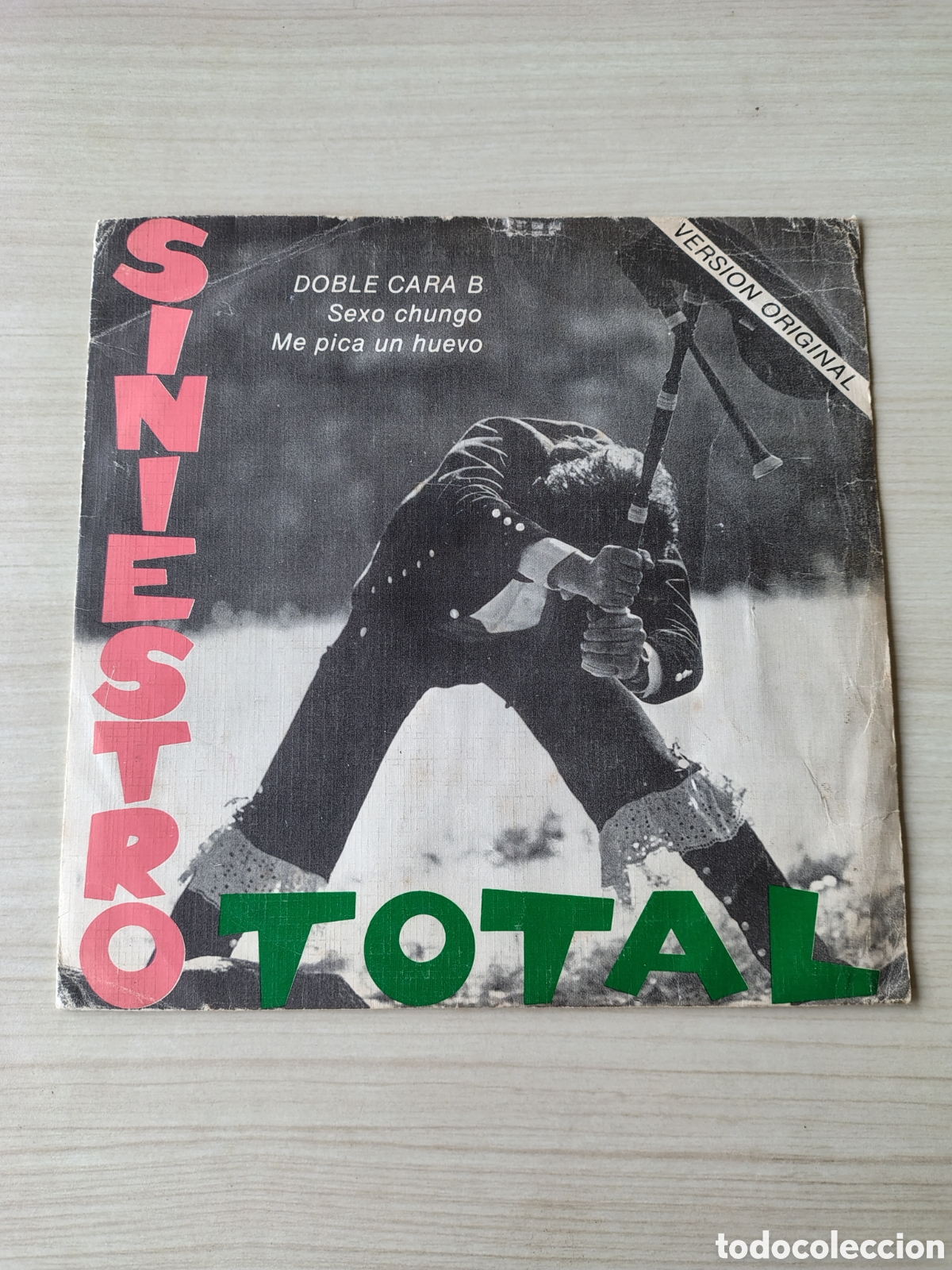 Discos de vinilo: SINIESTRO TOTAL Sexo Chungo / Me pica un huevo ( 1983 DRO ESPA&Ntilde;A )
