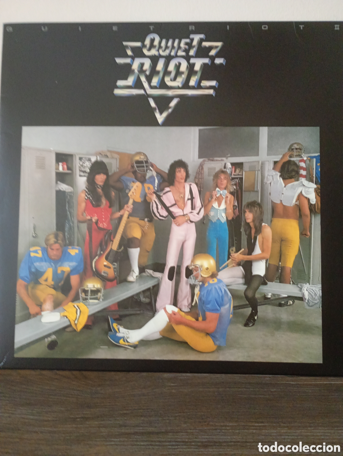 Discos de vinilo: Quiet Riot II 2022. + Poster y libreto.