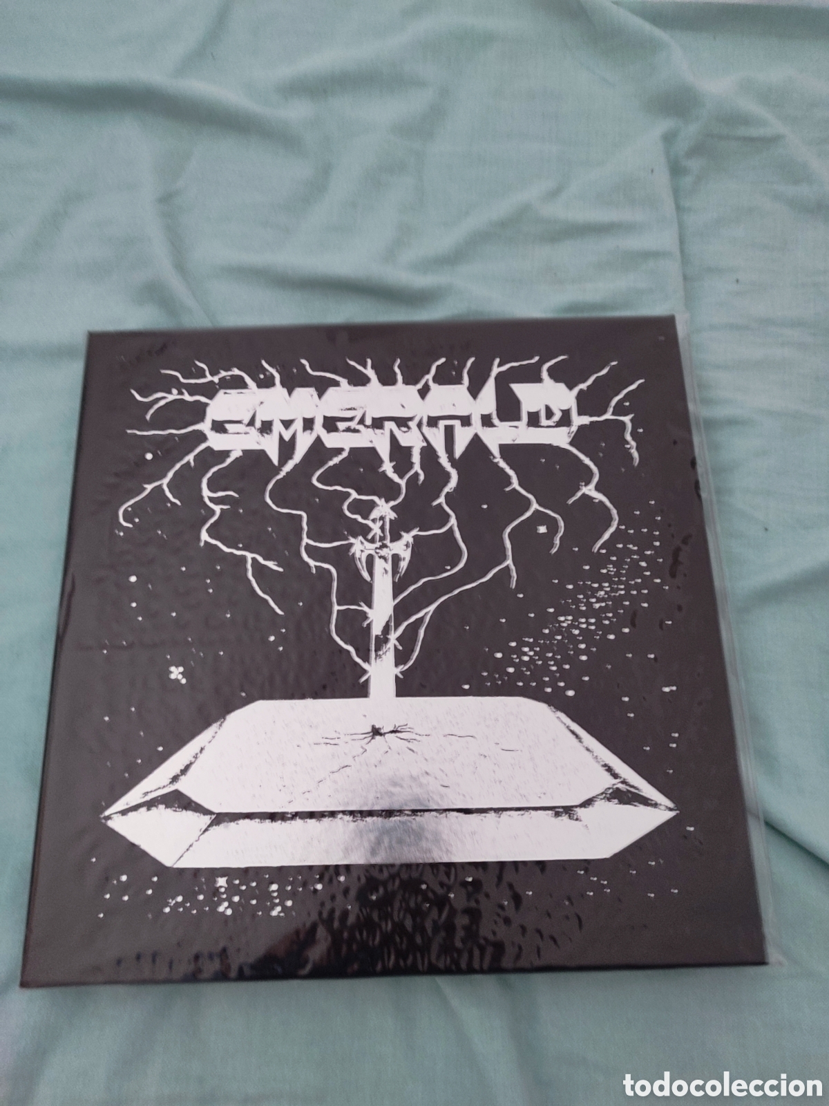 Discos de vinilo: Emerald lp box set Armed For Battle box - Foto 5