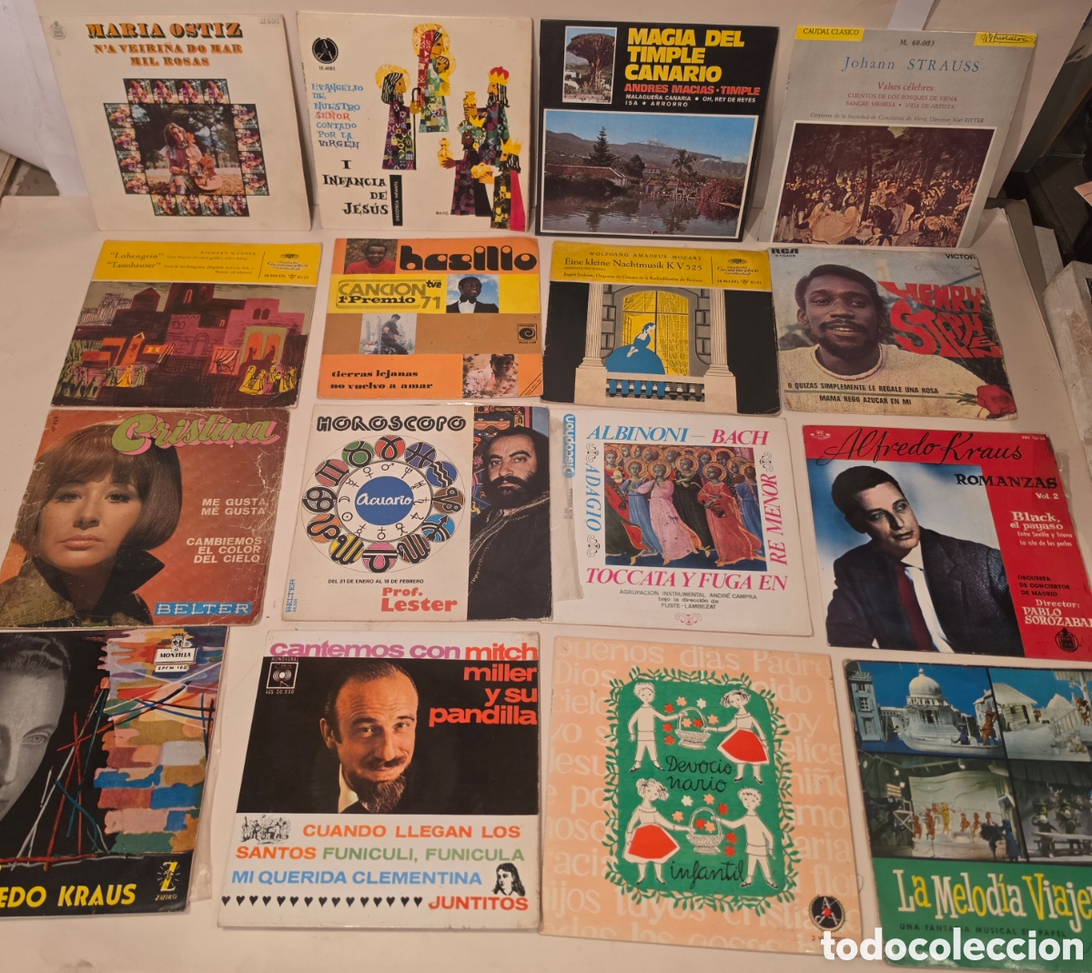 Discos de vinilo: SINGLES. 16 DISCOS DE 45 RPM. DISTINTAS EPOCAS Y ESTILOS.