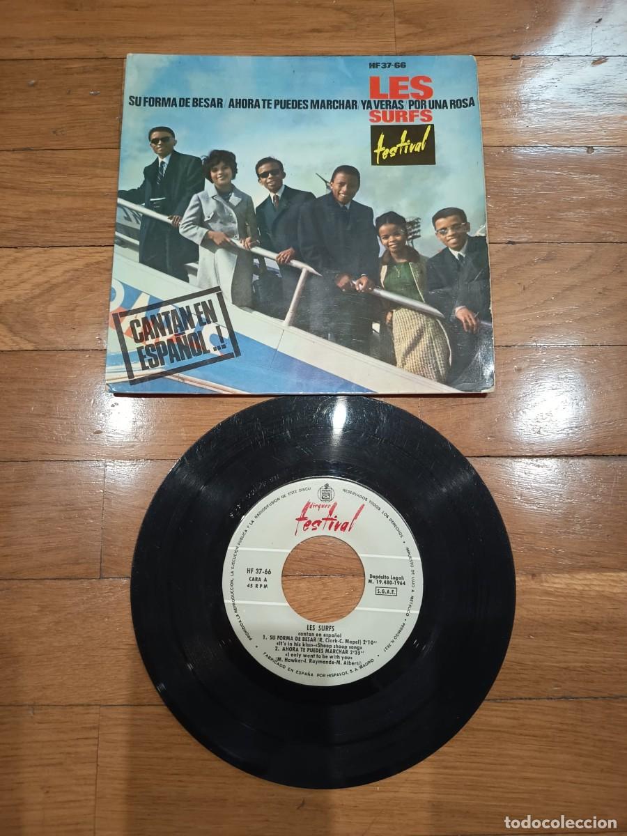 Discos de vinilo: SINGLE EP - LES SURFS - SU FORMA DE BESAR - 1964 - Foto 1