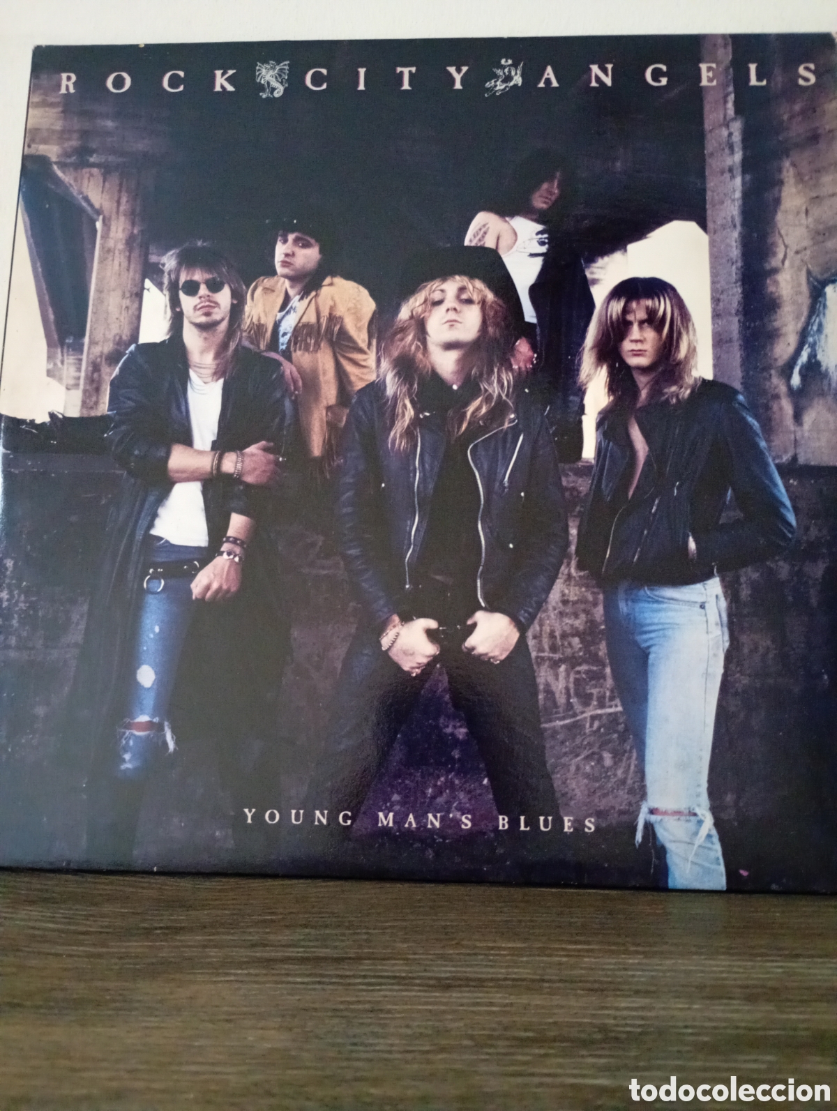 Discos de vinilo: Rock City Angels, Young man's blues 1988. 2LP.