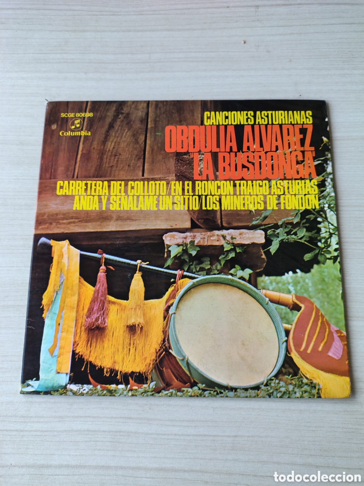 Discos de vinilo: OBDULIA &Aacute;LVAREZ LA BUSDONGA Carretera de Colloto + 3 ( 1964 COLUMBIA ) ASTURIAS