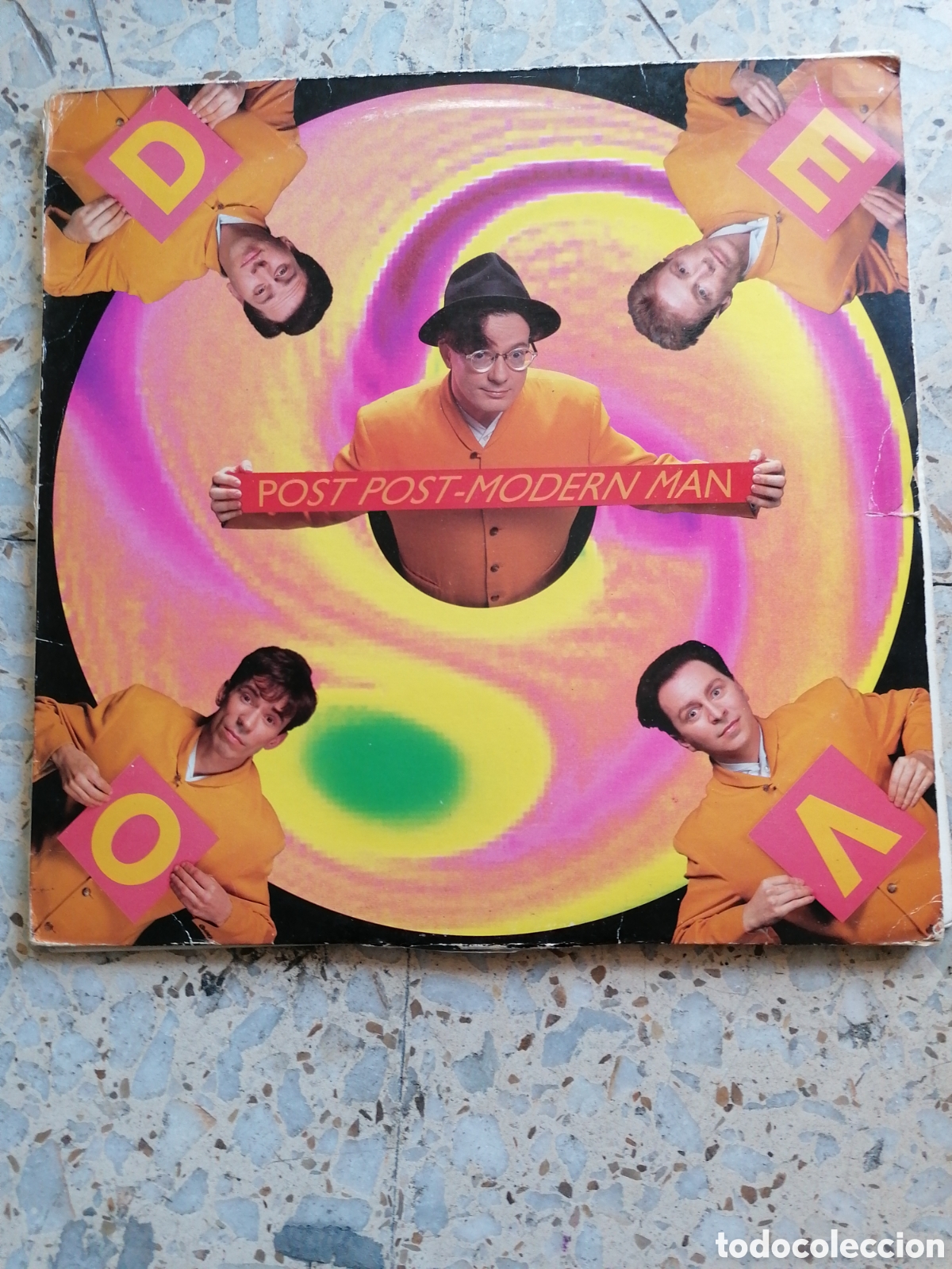 Discos de vinilo: MAXI SINGLE 12&rdquo; DEVO POST POST MODERN MAN 1990 ESPA&Ntilde;A