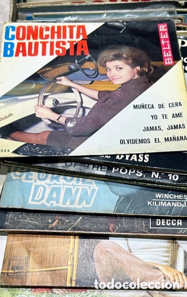 Discos de vinilo: Lote de m&aacute;s de 200 singles - Foto 2