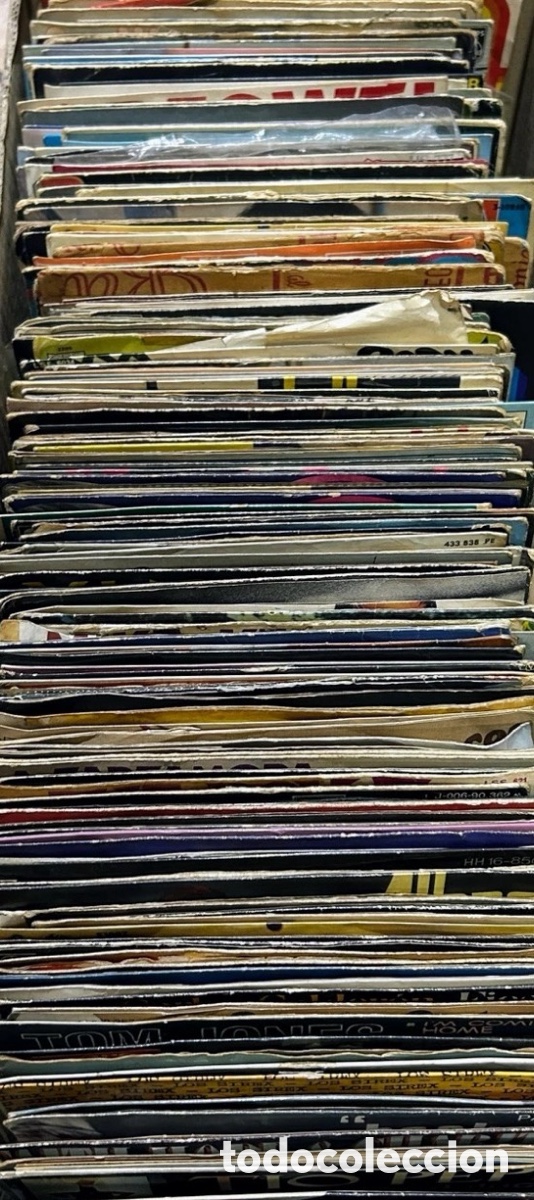 Discos de vinilo: Lote de m&aacute;s de 200 singles