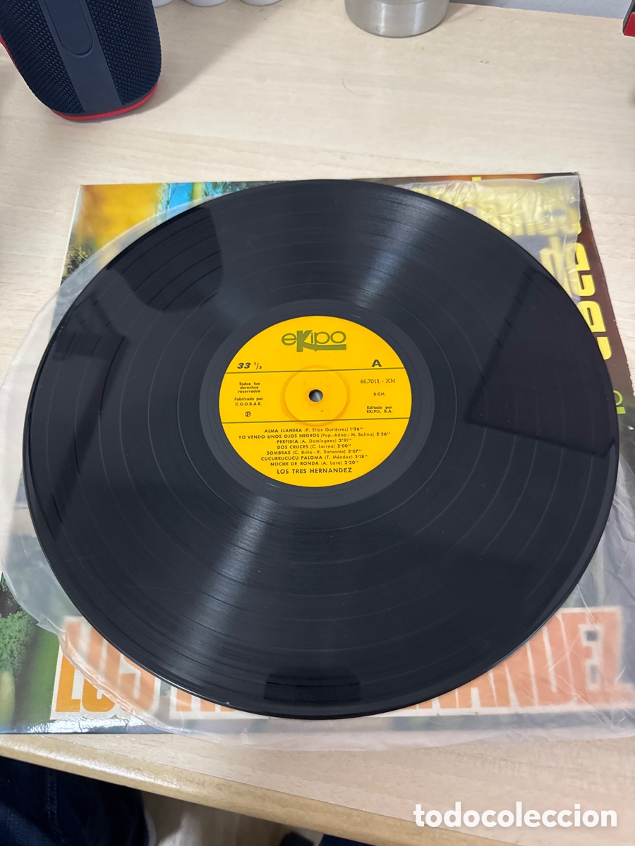 Discos de vinilo: DISCO VINILO LOS TRES HERNANDEZ CANCIONES DE SIEMPRE - Foto 2