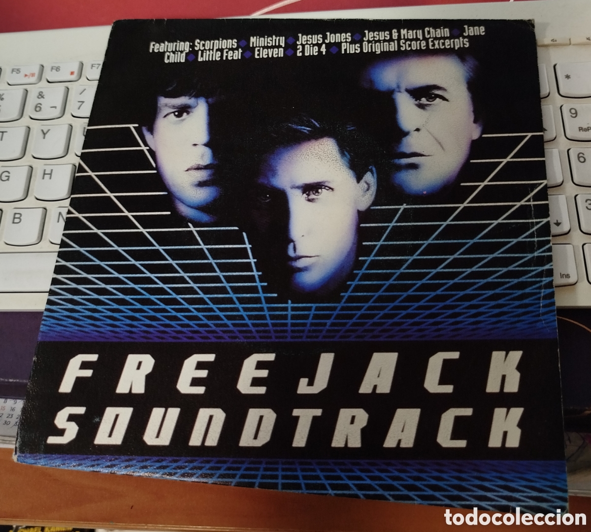 Discos de vinilo: Scorpions - Hit between the eyes . Freejack BSO - Foto 1