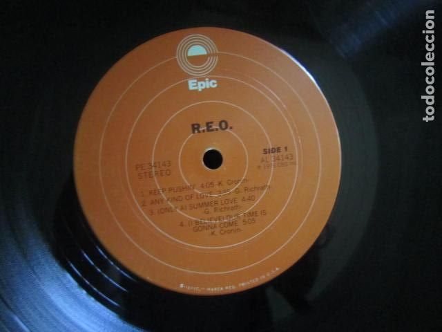 Discos de vinilo: REO SPEEDWAGON - R.E.O. LP - ORIGINAL U.S.A. - EPIC RECORDS 1976 SIN FUNDA MUY BUEN ESTADO