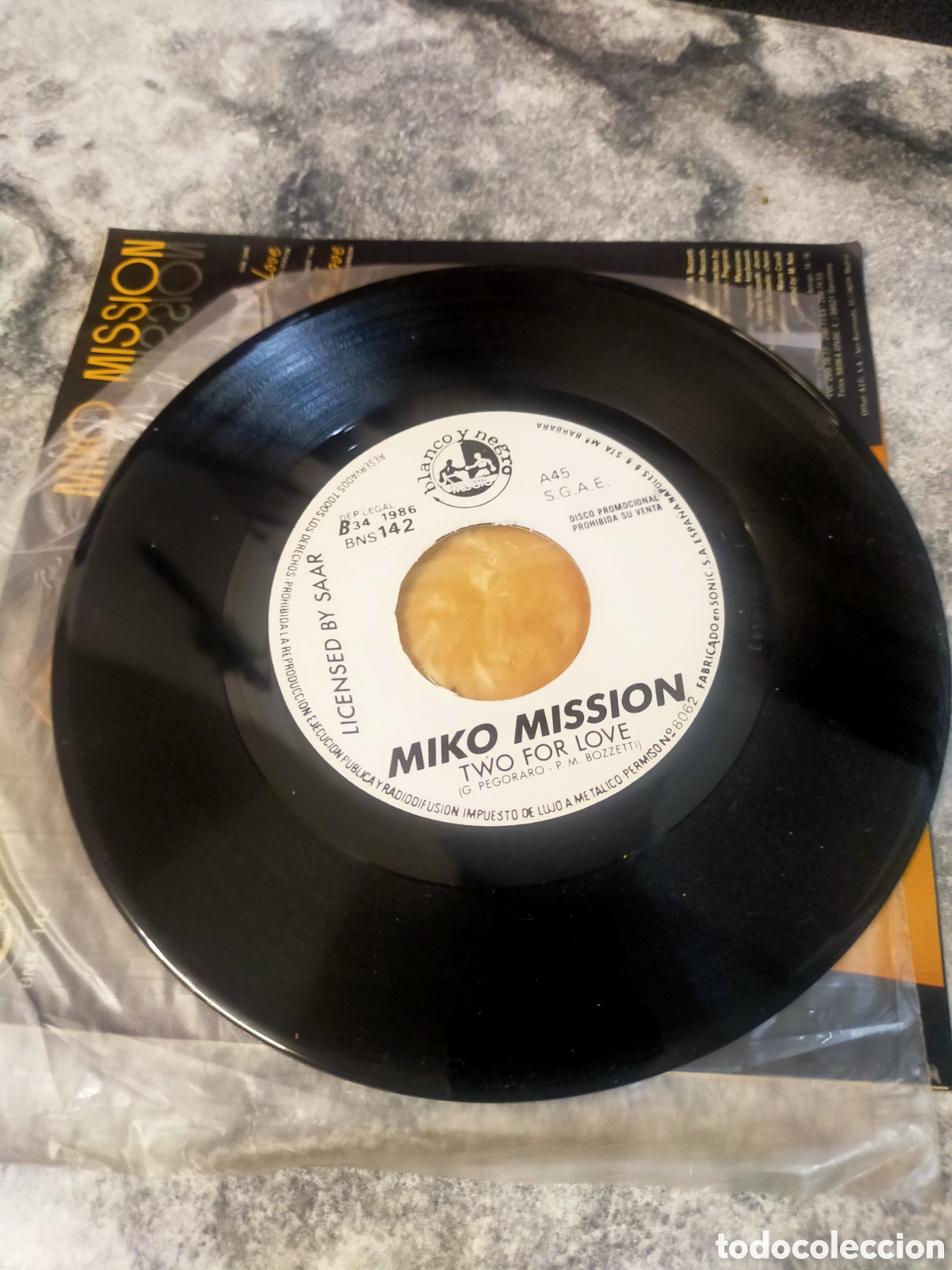 Discos de vinilo: Vinilo Miko Mission - Two For Love - Foto 3