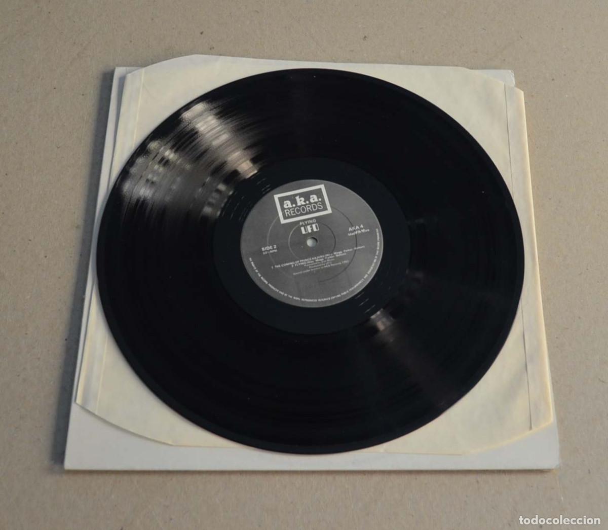 Discos de vinilo: UFO - FLYING (ed. 1982) - Foto 3