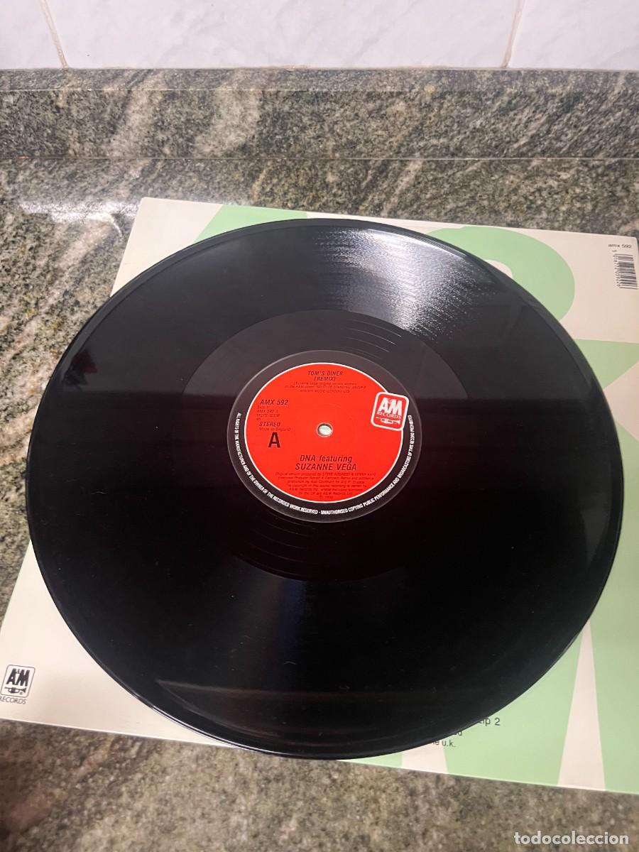 Discos de vinilo: D.N.A. Featuring Suzanne Vega Toms Diner (Remix) - Foto 3