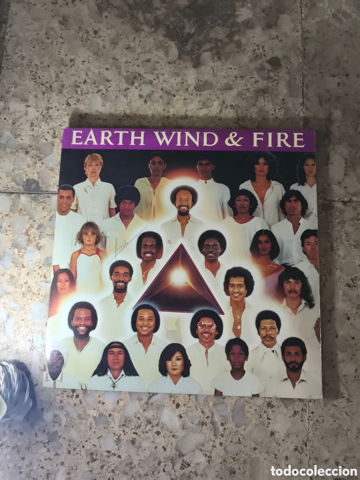 Discos de vinilo: Antiguo doble LP de Earth Wind& Fire - Foto 1