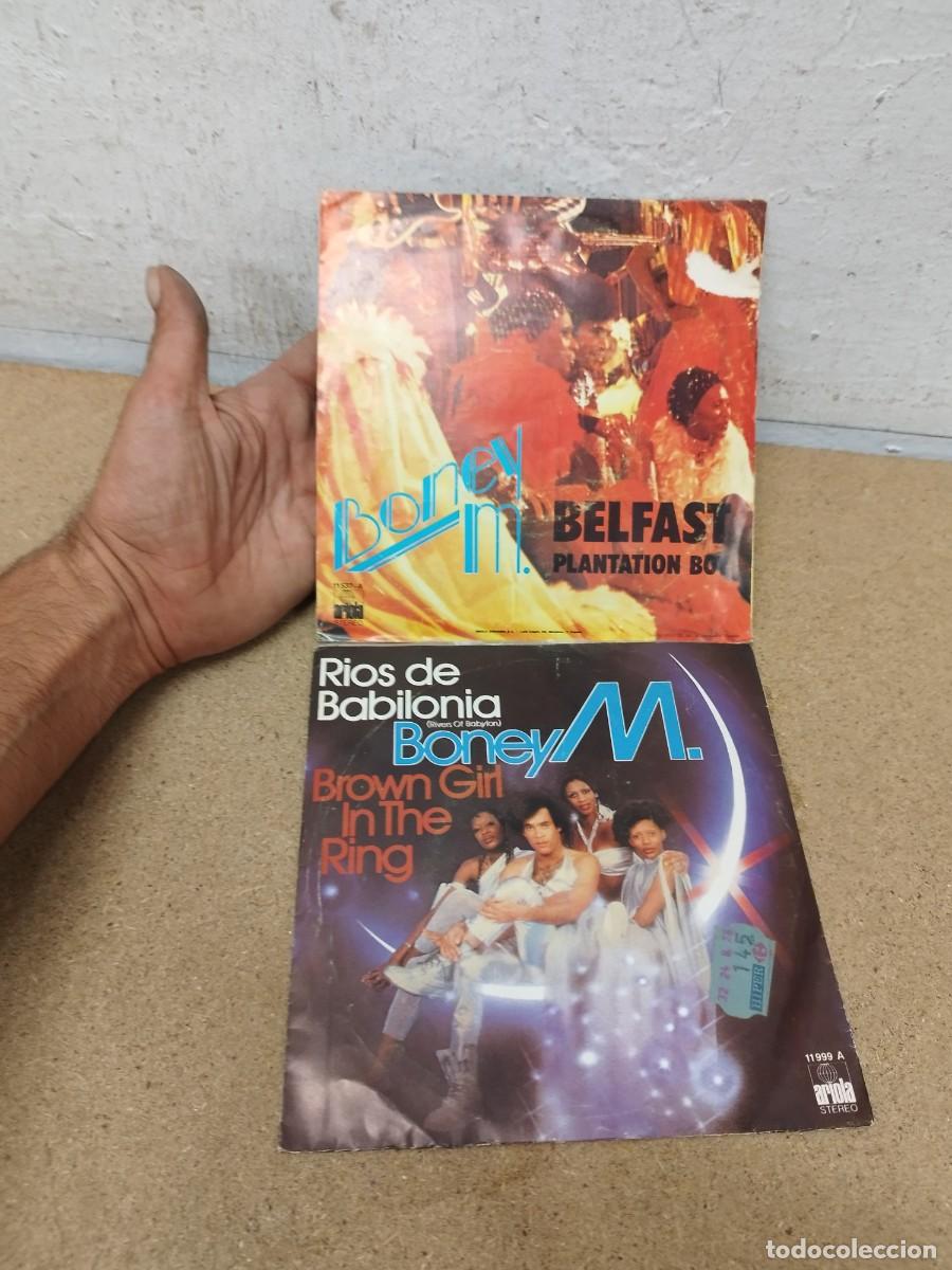 Discos de vinilo: Lote 2 Vinilos Singles 7&rdquo; Boney M. - Belfast (1977) + R&iacute;os de Babilonia (1978) Ariola.