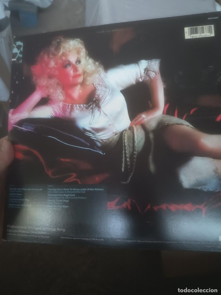 Discos de vinilo: DISCO LP DOLLY PARTON,( BURLAP & SATIN) - Foto 2
