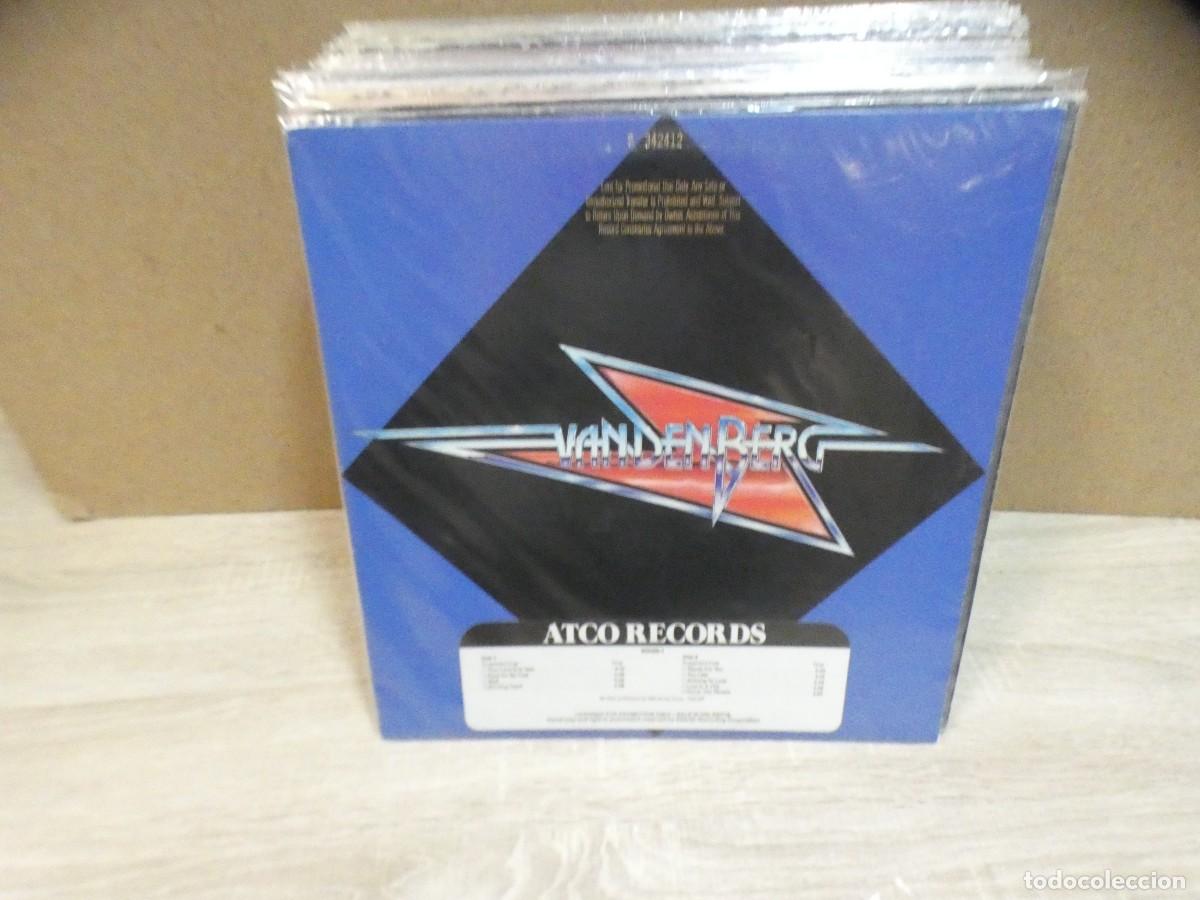 Vinyl records: ARKANSAS1980 LOTT779 VINILO LEVE USO AUN CORRECTO - Atco Records