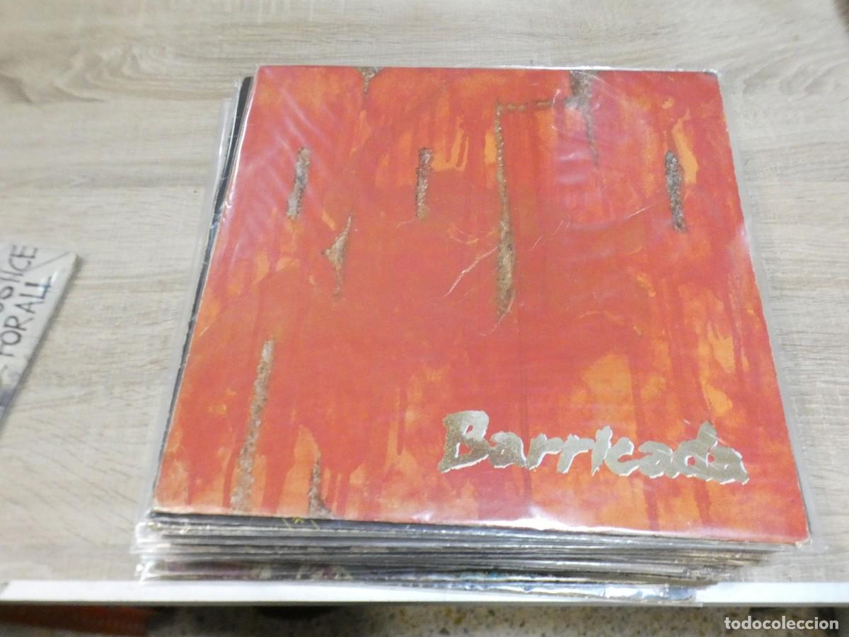 Discos de vinilo: ARKANSAS1980 CAJJ788 VINILO DESTROZADO A TU RIESGO - BARRICADA