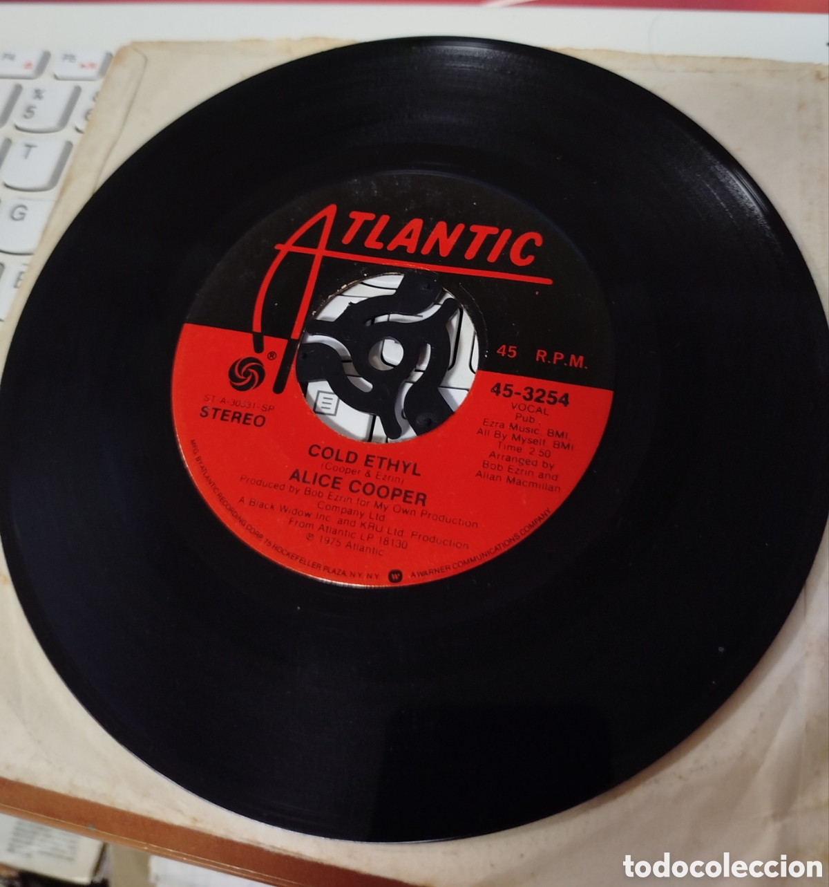 Discos de vinilo: Alice Cooper &ndash; Only Women / Cold Ethyl - Foto 2