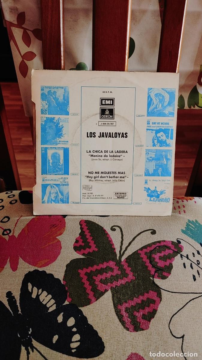 Discos de vinilo: LOS JAVALOYAS-SINGLE LA CHICA DE LA LADERA - Foto 2