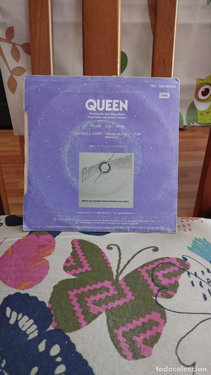 Discos de vinilo: QUEEN-SINGLE FLASH- BANDA SONORA DE LA PELICULA FLASH GORDON - Foto 2