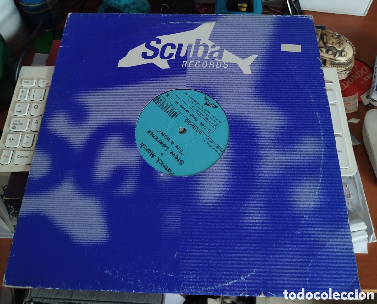 Discos de vinilo: Patrick Marsh vs Steve Lawrence &lrm;&ndash; Fire & Water
