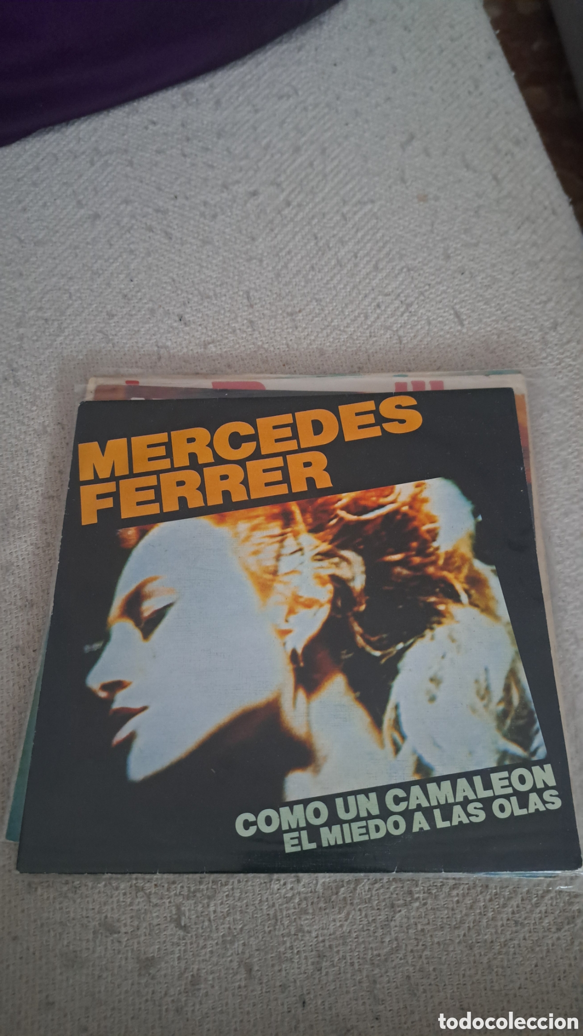 Discos de vinilo: Mercedes Ferrer como un camaleon