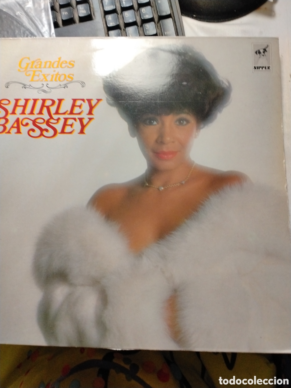 Discos de vinilo: SHIRLEY BASSEY - GRANDES EXITOS - LP - EMI LIBERTY 1981.
