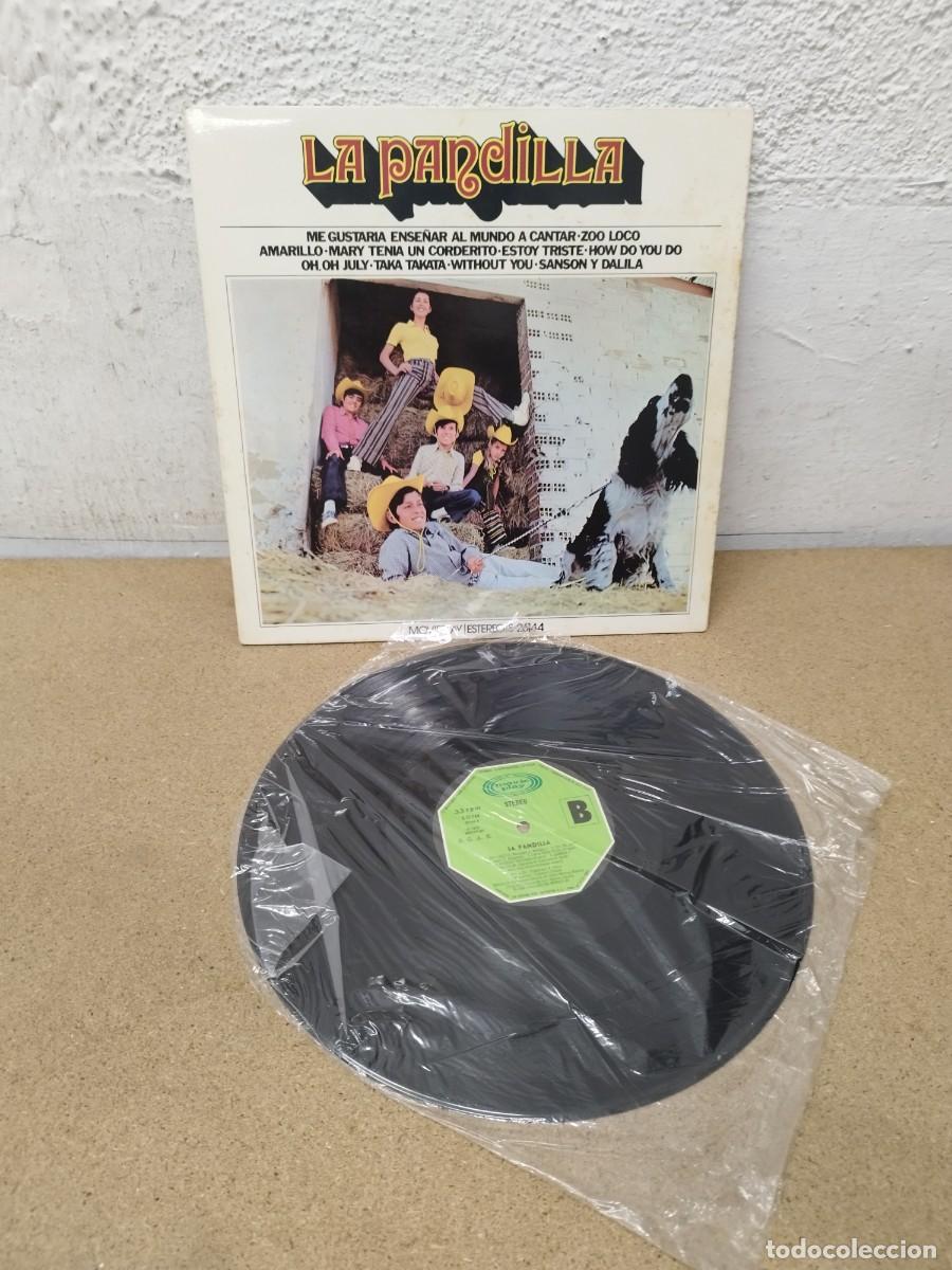 Discos de vinilo: La pandilla, Me gustar&iacute;a ense&ntilde;ar al mundo a cantar&raquo; y &laquo;Zoo Loco&raquo;. Vinilo lp.