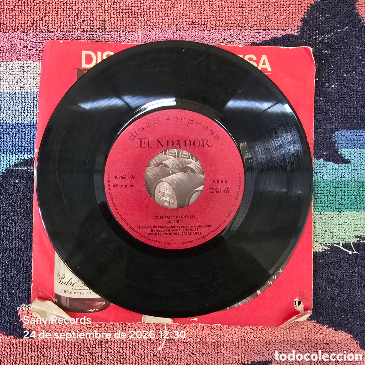 Discos de vinilo: [EP] CUENTOS INFANTILES: PINOCHO - PULGARCITO (FUNDADOR) (1969)