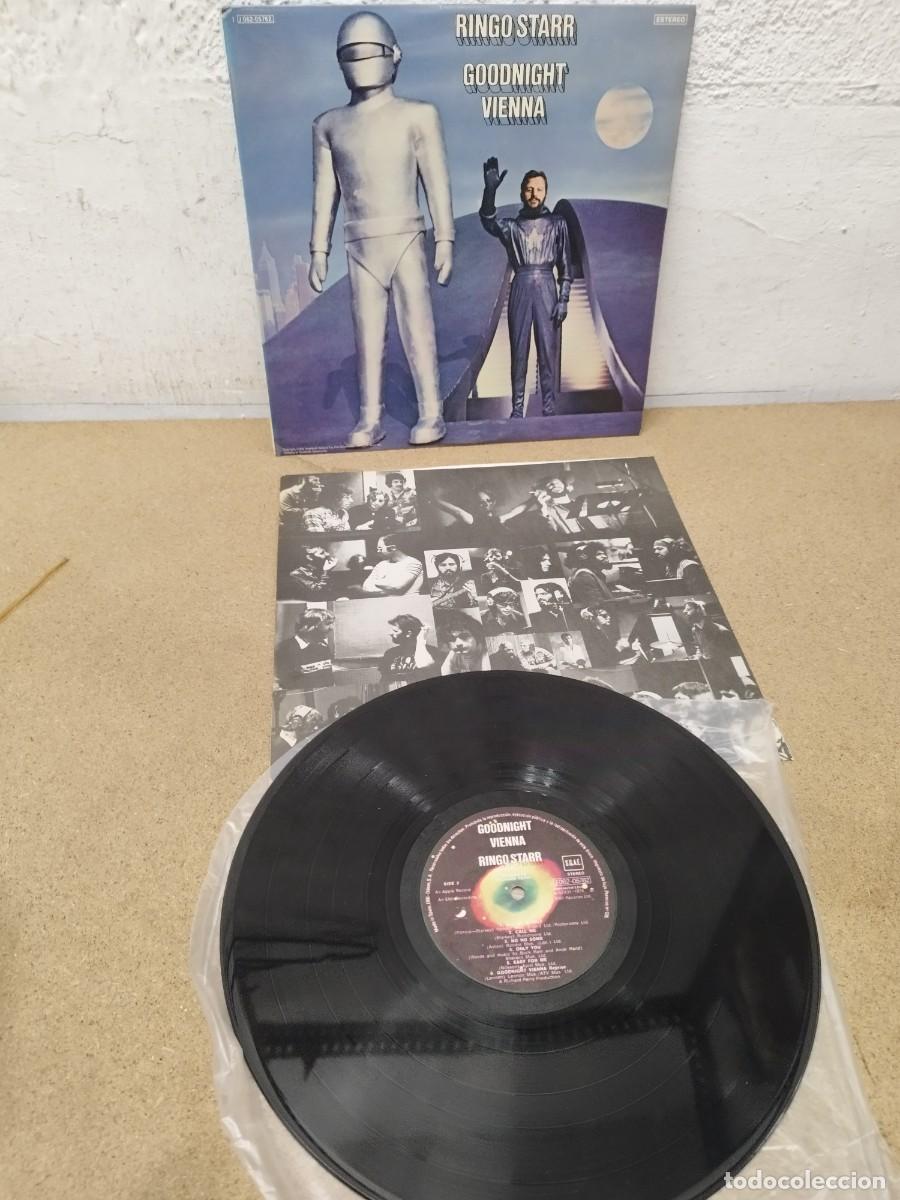 Discos de vinilo: Ringo Starr &ndash; Goodnight Vienna. Vinilo lp en muy buen estado.