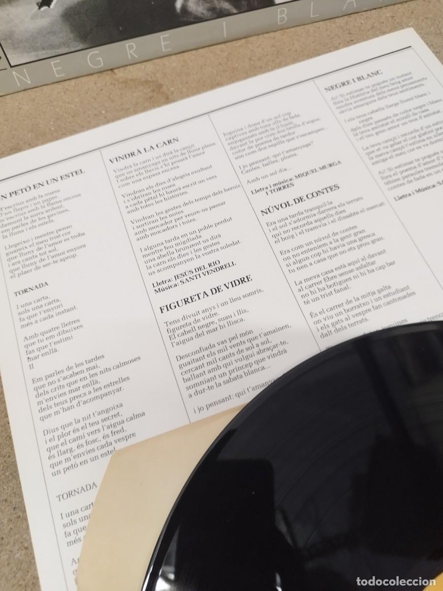 Discos de vinilo: Santi Vendrell &ndash; Negre | Blanc. Vinilo lp. - Foto 3