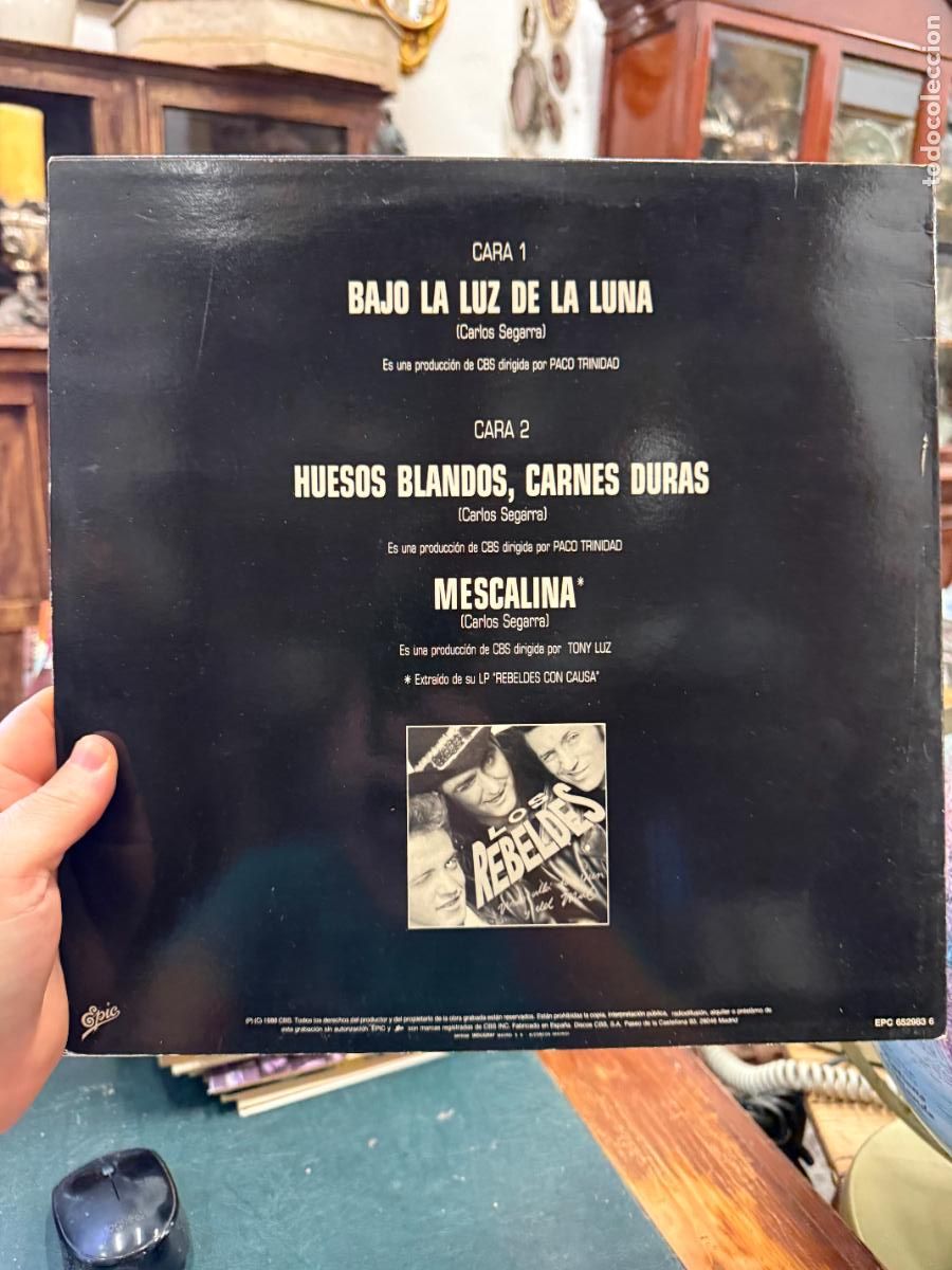 Discos de vinilo: LP LOS REBELDES - BAJO LA LUZ DE LA LUNA - Foto 2