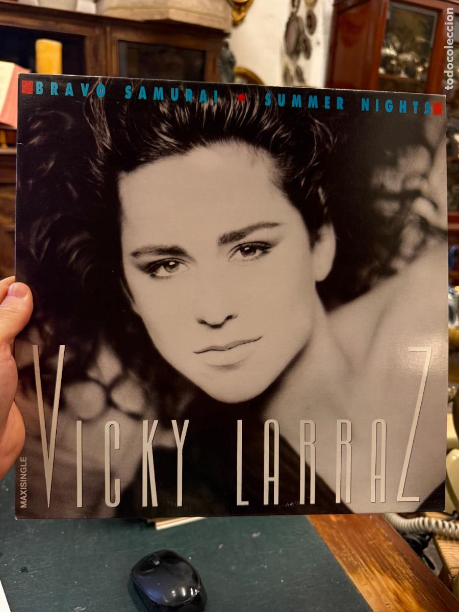 Discos de vinilo: MAXI SINGLE VICKY LARRAZ - BRAVO SAMURAI - SUMMER NIGHTS - Foto 1