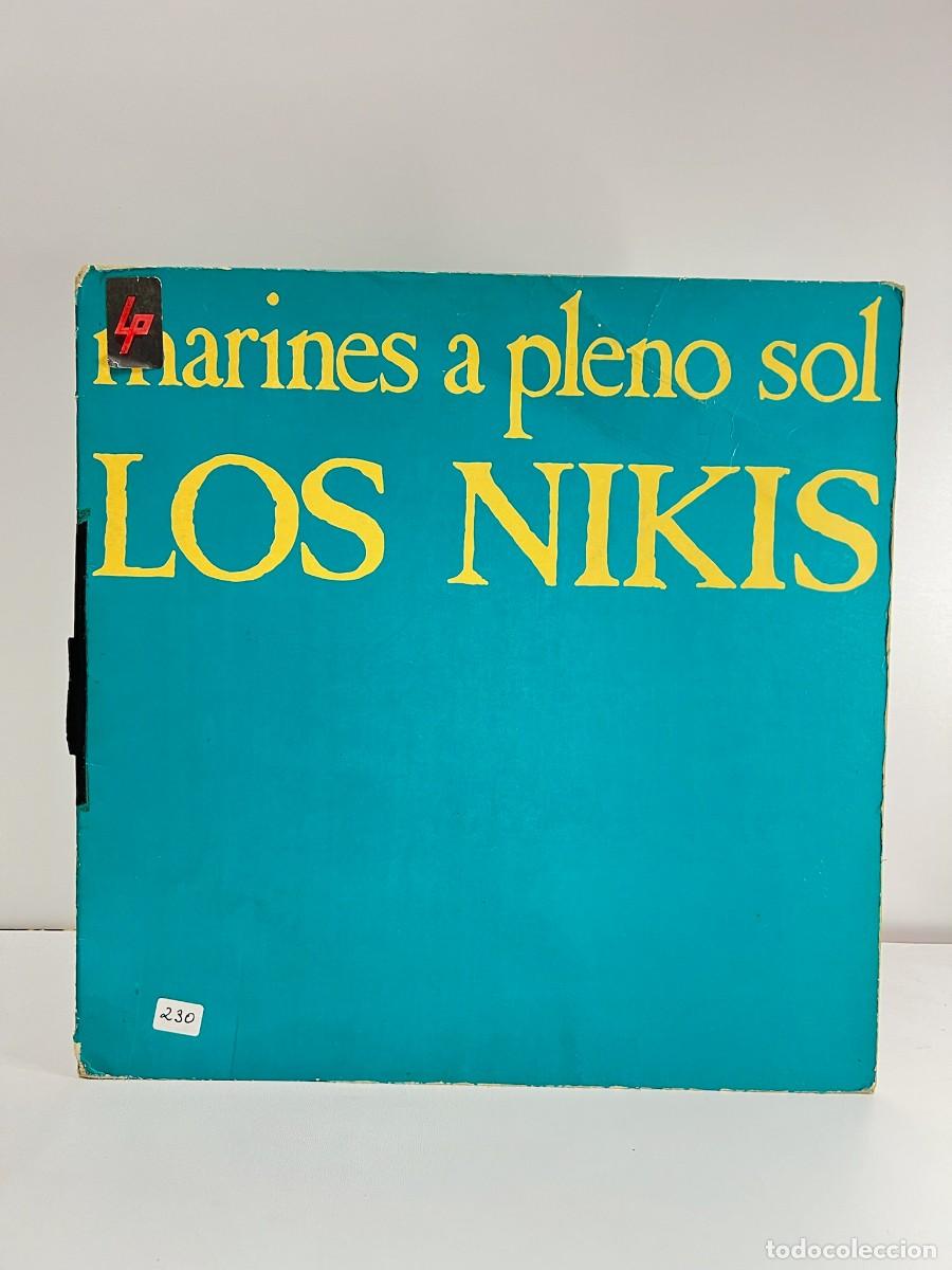Discos de vinilo: LOS NIKIS (LP) MARINES A PLENO SOL - A&Ntilde;O 1985 - PORTADA ABIERTA - HOJA CON LETRAS